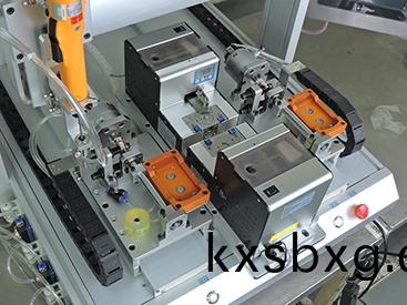 傢具産品鎖(suo)螺(luo)絲(si)